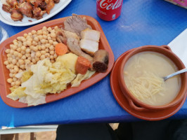 Cafeteria Carmena food