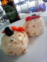 Elcolas Cafe Bar Restaurante food