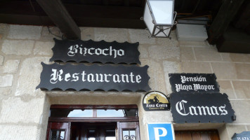 Bizcocho Plaza food