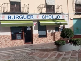 Burger Chollo outside