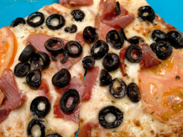 Domino's Pizza Av. Castilla La Mancha inside