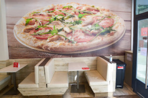 Telepizza Av Tolosa food