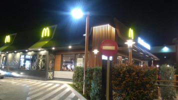 Mcdonald's Granada Pulianas food