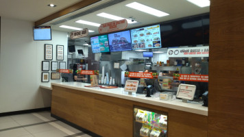 Burger King Alcampo inside