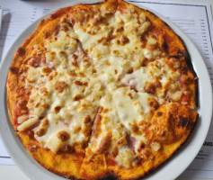 Pizzeria Passionatta food