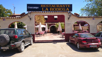 La Bodega inside