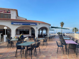 Club Nautico Oliva food