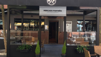 Asador Mercado Porteno inside