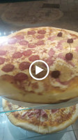 Giuseppe Pizzaroots Al Tall food
