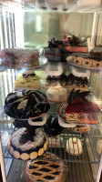 Fiorella Cakes food