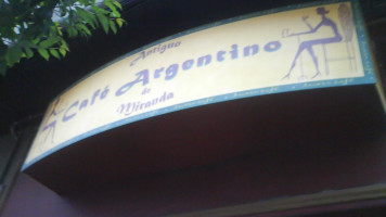 Argentino inside