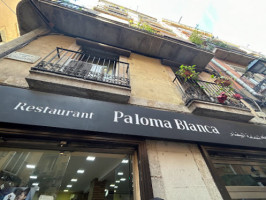 Paloma Blanca outside