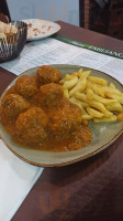 Mesón Emiliano food