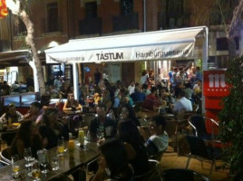 Tastum Hamburgueseria Tarragona food