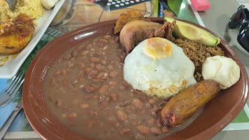 Bar Restaurante Sabor Tropical food