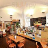 Cafe Dientzenhofer Dentro