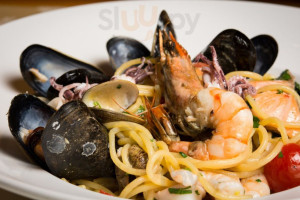 La Piccola Perla Comida