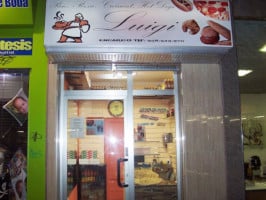 Pizzeria Luigi inside