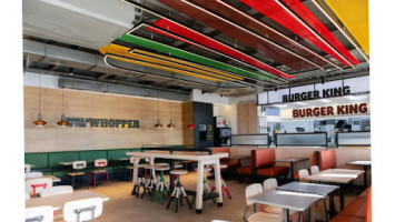 Burger King Espacio Leon inside