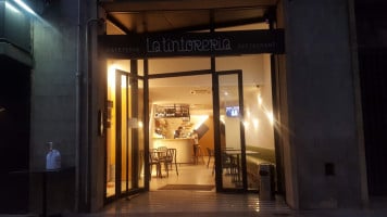 La Tintoreria food