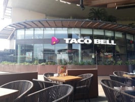 Taco Bell Bonaire food