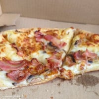 Domino's Pizza La Sal food