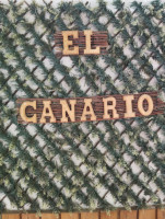 El Canario inside