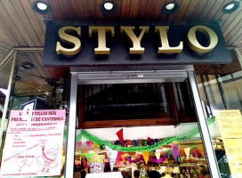 Cafe Stylo food