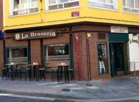 La Braseria inside