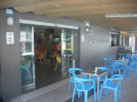 Heladeria Manolin inside