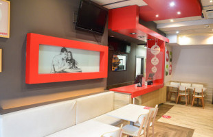 Telepizza Nornahi Plaza inside