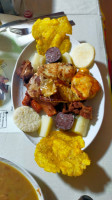 Rinconcito Colombiano food