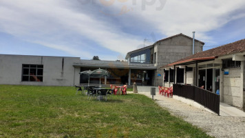 Cafeteria Albergue De Peregrinos De Briallos inside