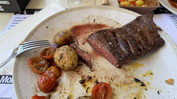 Parrillada El Uruguayo food