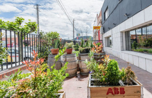 Cafeteria Argales outside