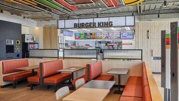 Burger King Sabino Fernandez inside