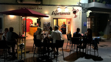 La Experiencia, Cafe Y Vinobar food