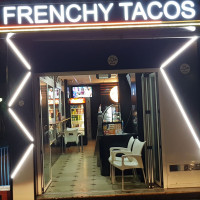 Frenchy Tacos inside