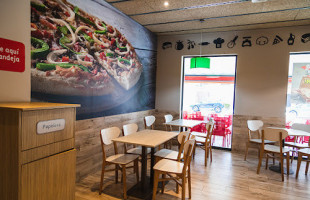 Telepizza Almonte inside