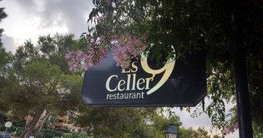 Es Celler 9 outside