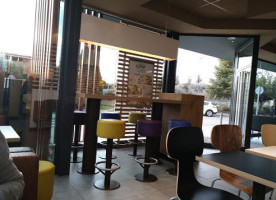 Mcdonald's Alcala Ensanche inside