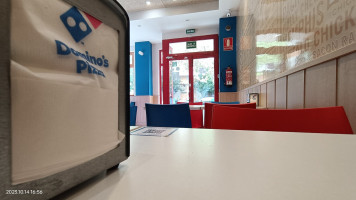 Domino's Pizza Ramon Y Cajal inside