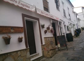 Las Cuatro Esquinas Ubrique food