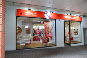 Telepizza Madalen Errota inside