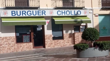 Burger Chollo outside