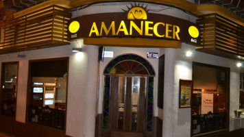 Amanecer Country Mex food