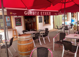 Gurtz Etxea food