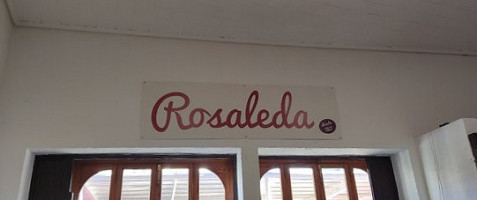 Bar Cafeteria Rosaleda inside