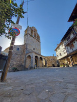 Abadia De San Martin food