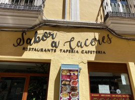 Sabor A Caceres outside